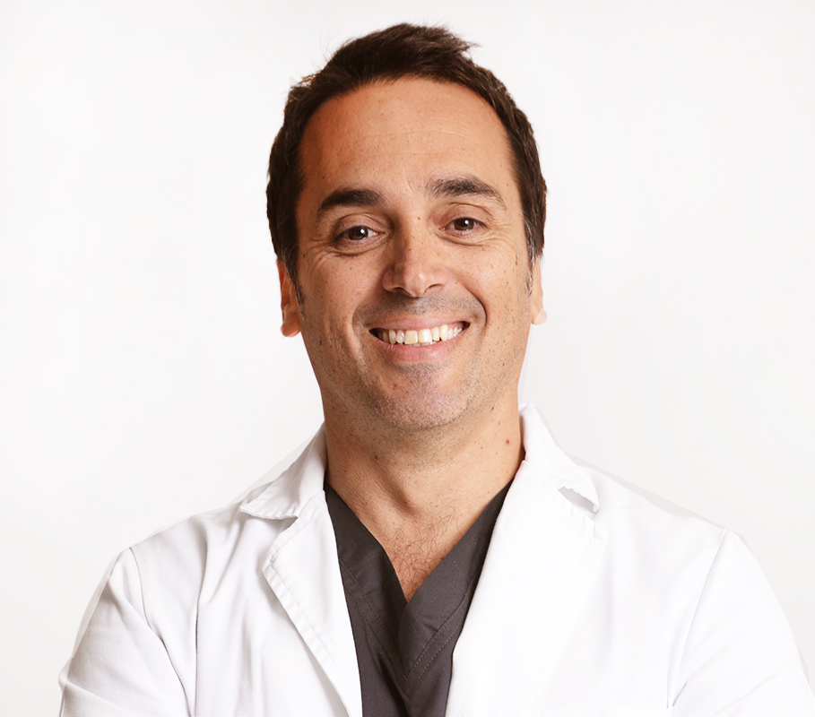 Dr Fernando Serrat